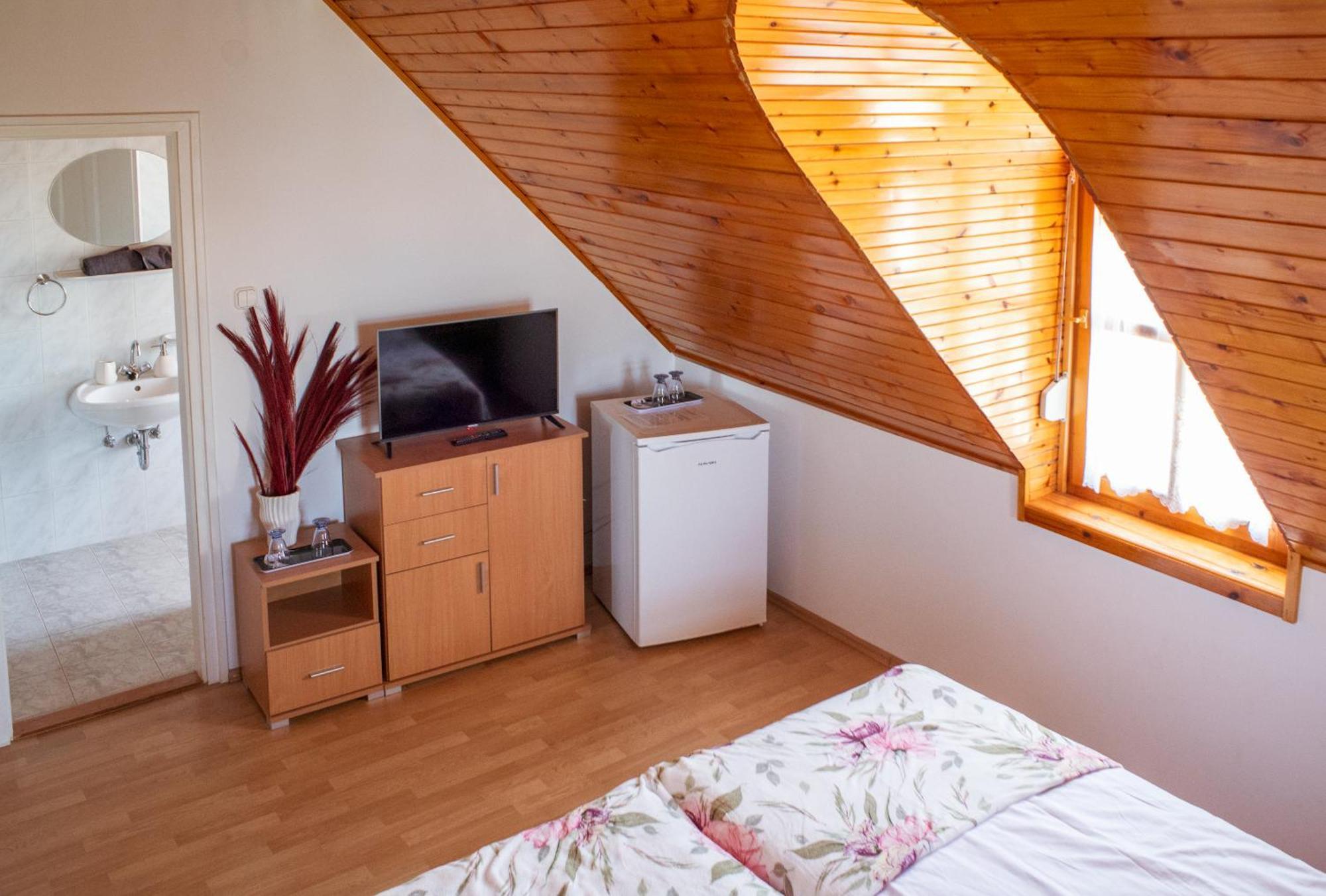 Bella Villa Apartmanhaz Zamardi Bagian luar foto